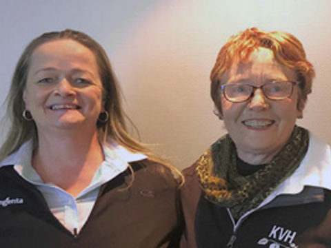 Left to right: Raeleen Watherston (Syngenta), Linda Peacock (Kiwifruit Vine Health)